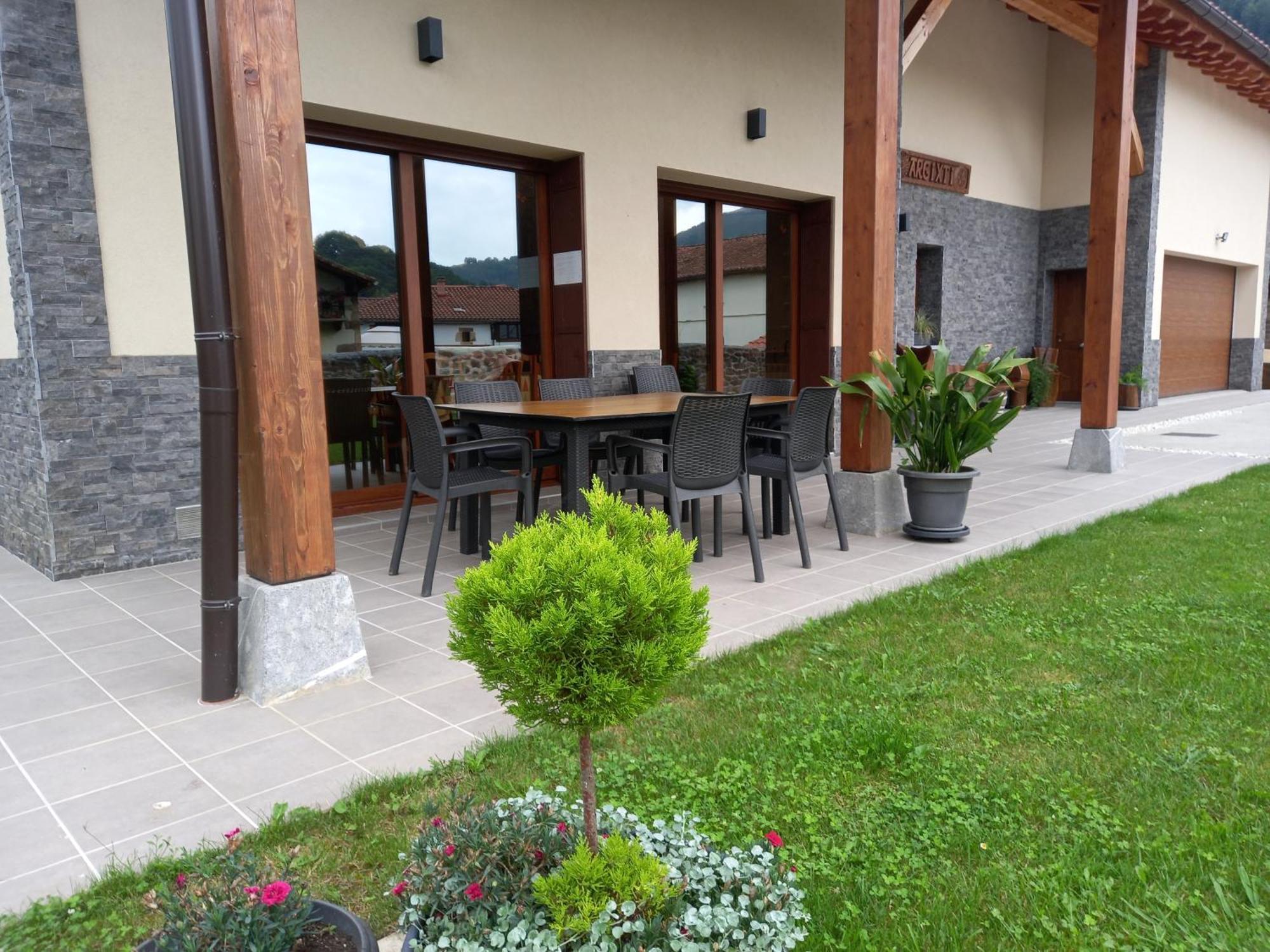 Argixti Guest House Sumbilla Екстериор снимка